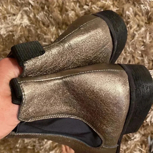 Boemos made In Italy 🇮🇹 metallic boots size 7 - Picture 5 of 6